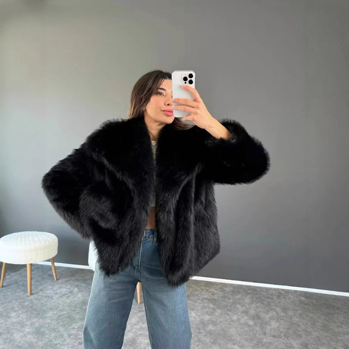 VESTE COURTE EFFET FOURRURE À GRAND COL