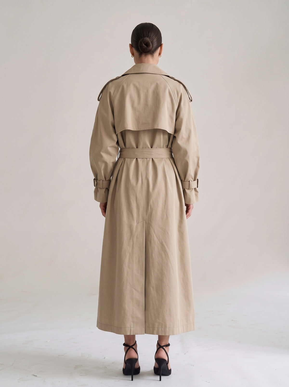 TRENCH LONG AMPLE À DOUBLE BOUTONNAGE